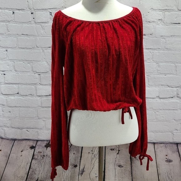Vintage Red Long Sleeve Tie up crop top - Picture 11 of 13